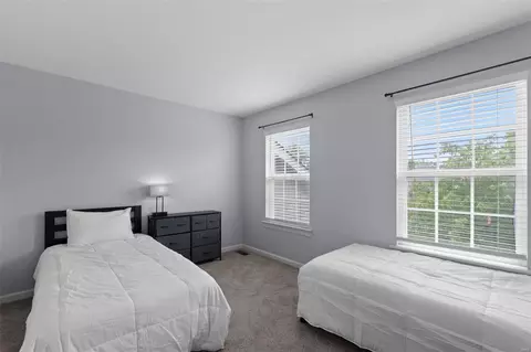Bedroom - 612 Hawk Run Dr, O'fallon, MO 63368 photo 2 of 3