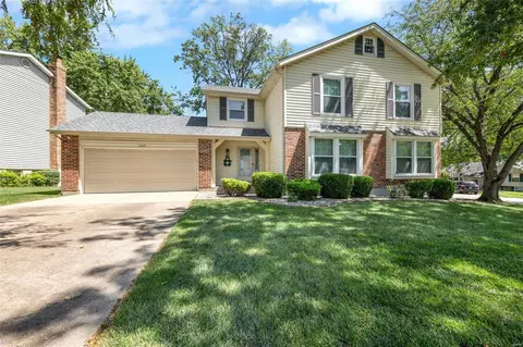 3639 Cinnamon Tree Ln, Saint Louis, MO 63129