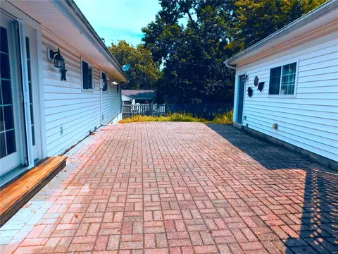 Exterior - 286 Portwind Pl, Ballwin, MO 63021 photo 2 of 13