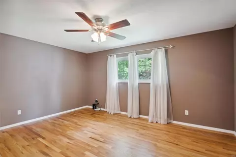 Bedroom - 286 Portwind Pl, Ballwin, MO 63021 photo 2 of 6