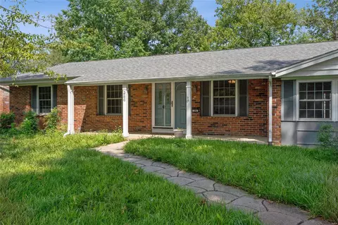 Exterior - 286 Portwind Pl, Ballwin, MO 63021 photo 12 of 13