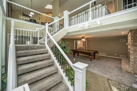 Entry Way - 16014 Pierside Ln, Ellisville, MO 63021 photo 7 of 7