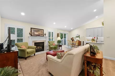 629 W Falls Ct, O'fallon, MO 63368 photo 8