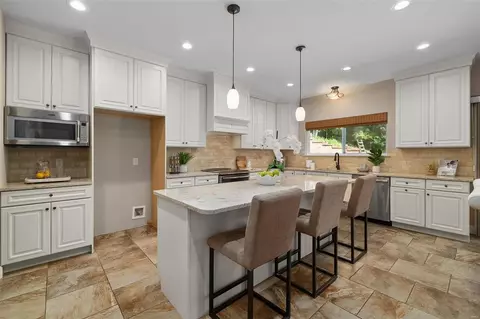 Kitchen - 601 Forest Circle Trail Rd, Ballwin, MO 63021 photo 2 of 2