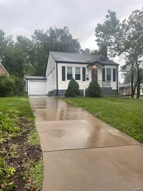 7801 Garden Ave, Shrewsbury, MO 63119