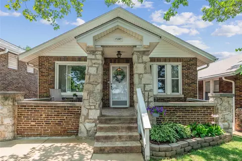 5920 Columbia Ave, Saint Louis, MO 63139
