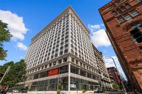 915 Olive St #1105, Saint Louis, MO 63101