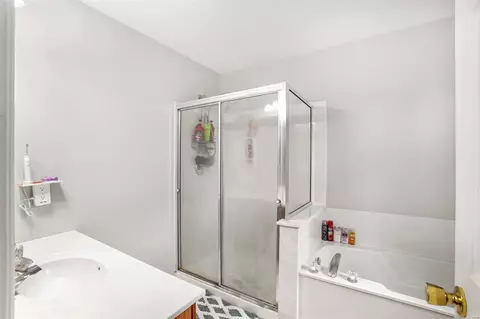 Bath - 1301 Snowbird Ln, O'fallon, MO 63366 photo 1 of 3