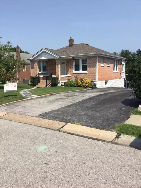 311 Carthage Ave, Saint Louis, MO 63125
