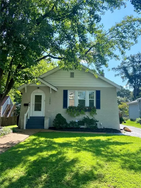 1006 Curran Ave, Saint Louis, MO 63122