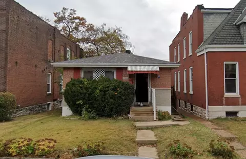 4569 Varrelmann Ave, Saint Louis, MO 63116