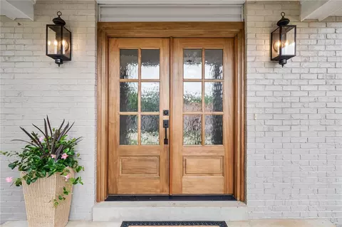 Entry Way - 616 Shadowridge Dr, Wildwood, MO 63011 photo 1 of 6