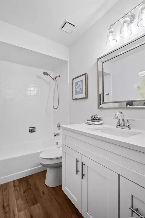 Bath - 616 Shadowridge Dr, Wildwood, MO 63011 photo 4 of 4