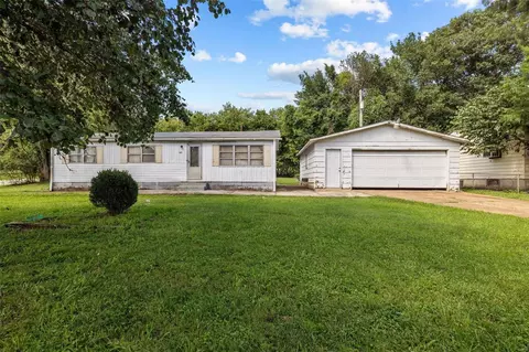517 Washington Ave, Wildwood, MO 63038