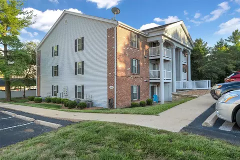 1923 Marine Terrace Dr #B, Saint Louis, MO 63146