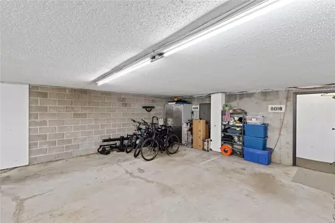 8018 Pershing Ave, Clayton, MO 63105 photo 24