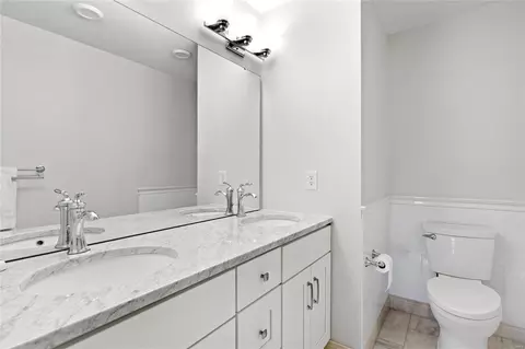 8018 Pershing Ave, Clayton, MO 63105 photo 18