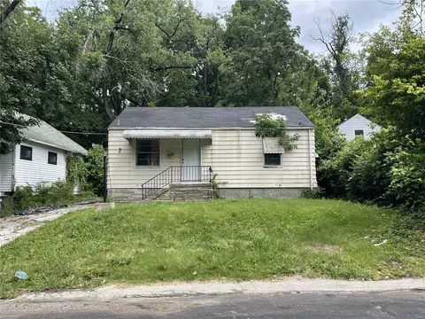 5650 Hamilton Ave, Saint Louis, MO 63136