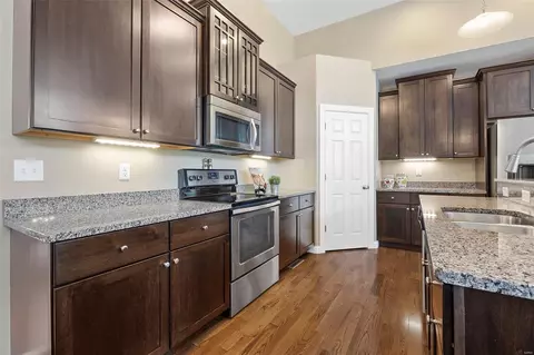 Kitchen - 103 Winterset Ct, O'fallon, MO 63366 photo 3 of 3