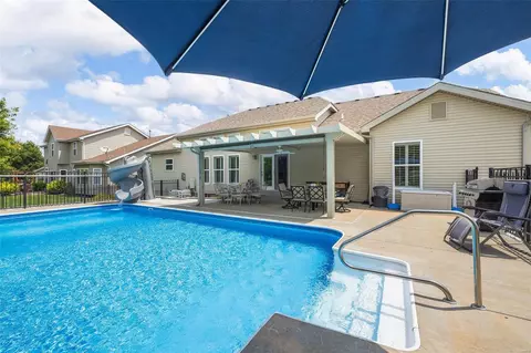 Exterior - 103 Winterset Ct, O'fallon, MO 63366 photo 4 of 8