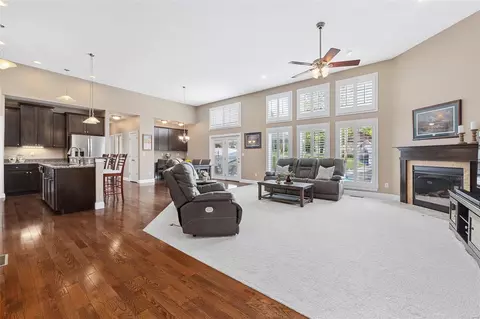 Living - 103 Winterset Ct, O'fallon, MO 63366 photo 2 of 5