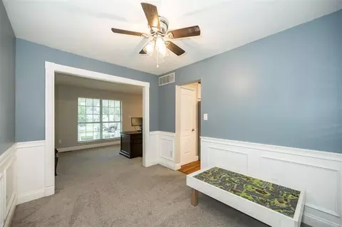 Entry Way - 2 Oakbriar Farm Ct, Ballwin, MO 63021 photo 6 of 8