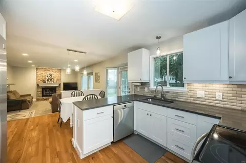 Kitchen - 2 Oakbriar Farm Ct, Ballwin, MO 63021 photo 1 of 5