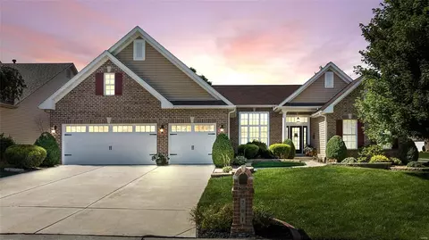 701 Sterling Terrace Ct, Saint Charles, MO 63301