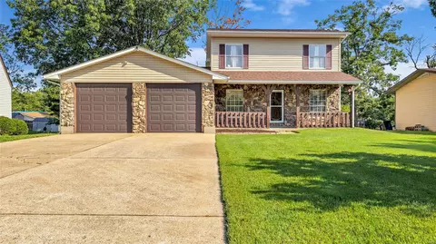 505 Mardell Dr, O'fallon, MO 63366