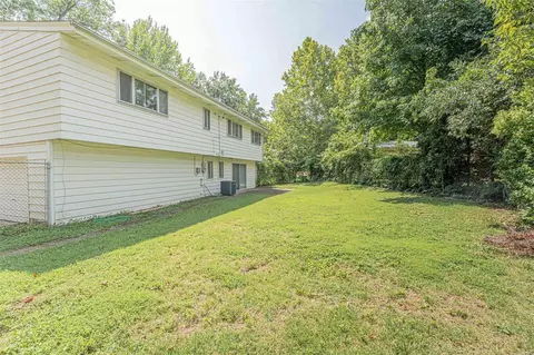 Exterior - 1 Timberleigh Ct, Manchester, MO 63021 photo 8 of 11