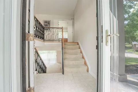 Entry Way - 1 Timberleigh Ct, Manchester, MO 63021 photo 1 of 1