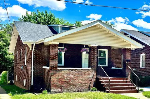 3914 Philbrook Ave, Saint Louis, MO 63120