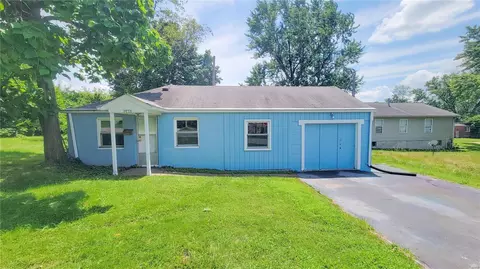 9438 North Ave, Saint Louis, MO 63114