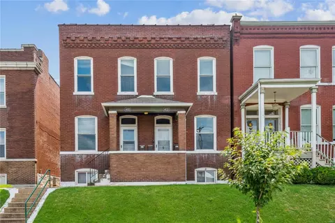 4620 Virginia Ave, Saint Louis, MO 63111
