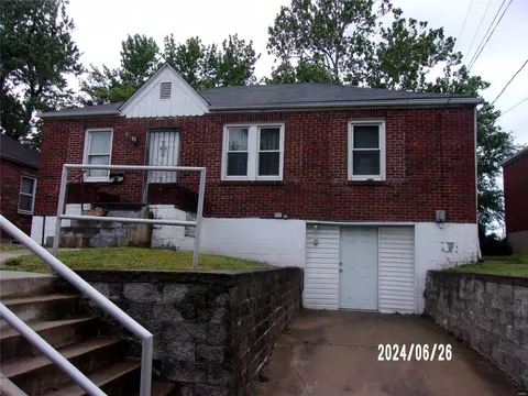 1351 Ferguson Ave, Saint Louis, MO 63133