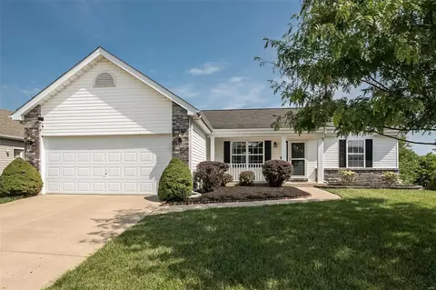 3516 Eagles Hill Rdg, Saint Charles, MO 63303