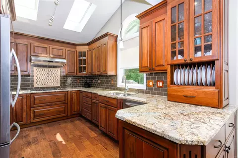 Kitchen - 534 Arbor Meadow Dr, Ballwin, MO 63021 photo 1 of 2