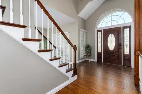 Entry Way - 534 Arbor Meadow Dr, Ballwin, MO 63021 photo 5 of 5