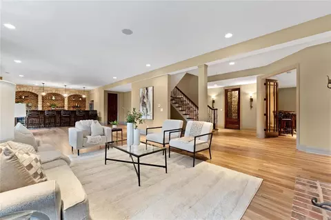 Living - 1266 Devonworth Dr, Chesterfield, MO 63017 photo 7 of 7