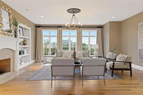 Living - 1266 Devonworth Dr, Chesterfield, MO 63017 photo 1 of 7