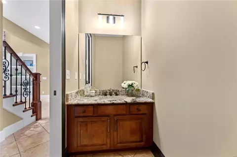 Entry Way - 1266 Devonworth Dr, Chesterfield, MO 63017 photo 2 of 8