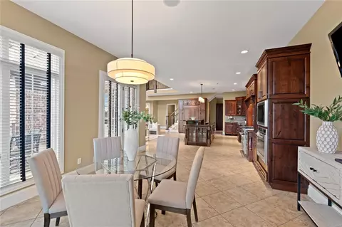 Dining - 1266 Devonworth Dr, Chesterfield, MO 63017 photo 4 of 5