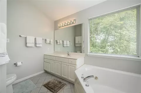 942 Kiefer Trails Dr, Ballwin, MO 63021 photo 37