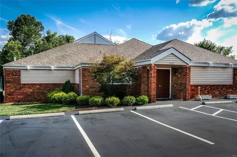 1027 Pocono Trl, Ballwin, MO 63021 photo 33