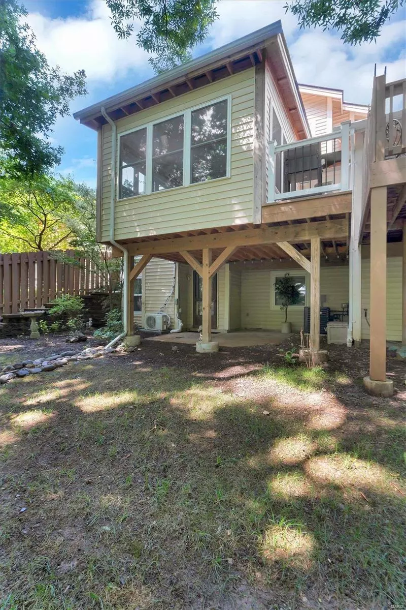 Exterior - 34 Morning Hill Dr, Ballwin, MO 63021 photo 4 of 13