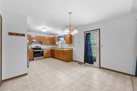 211 Birmingham Dr, O'fallon, MO 63366 photo 14