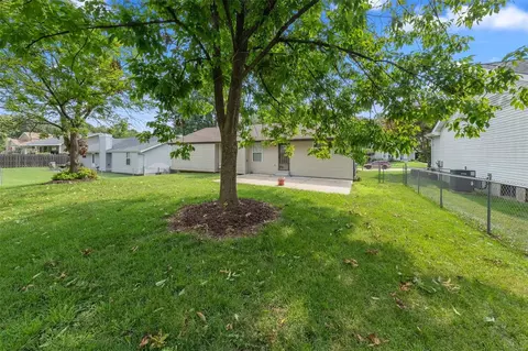 211 Birmingham Dr, O'fallon, MO 63366 photo 5