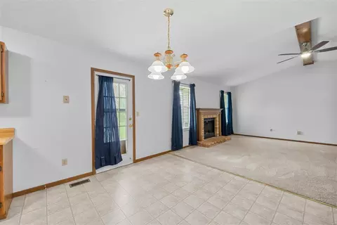 211 Birmingham Dr, O'fallon, MO 63366 photo 15