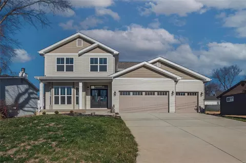 10433 Arthur Pl, Saint Louis, MO 63131