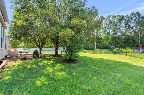 Exterior - 1217 Old Stone Dr, O'fallon, MO 63368 photo 4 of 13